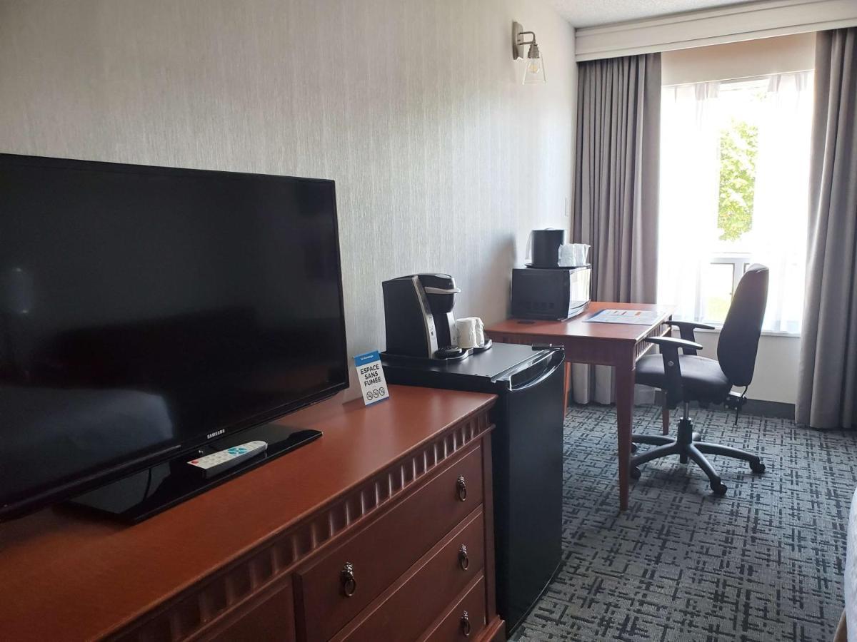 Best Western Hotel Brossard Εξωτερικό φωτογραφία